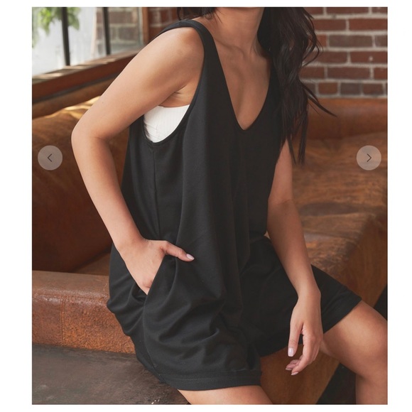 V-Neck Sleeveless Romper with Roll-Up Hem - Picture 2 of 4